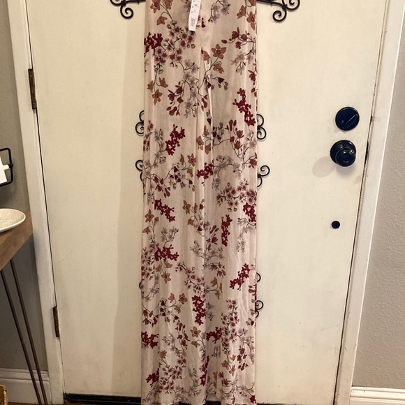 Patrons of peace NWT - Picture 2 of 8